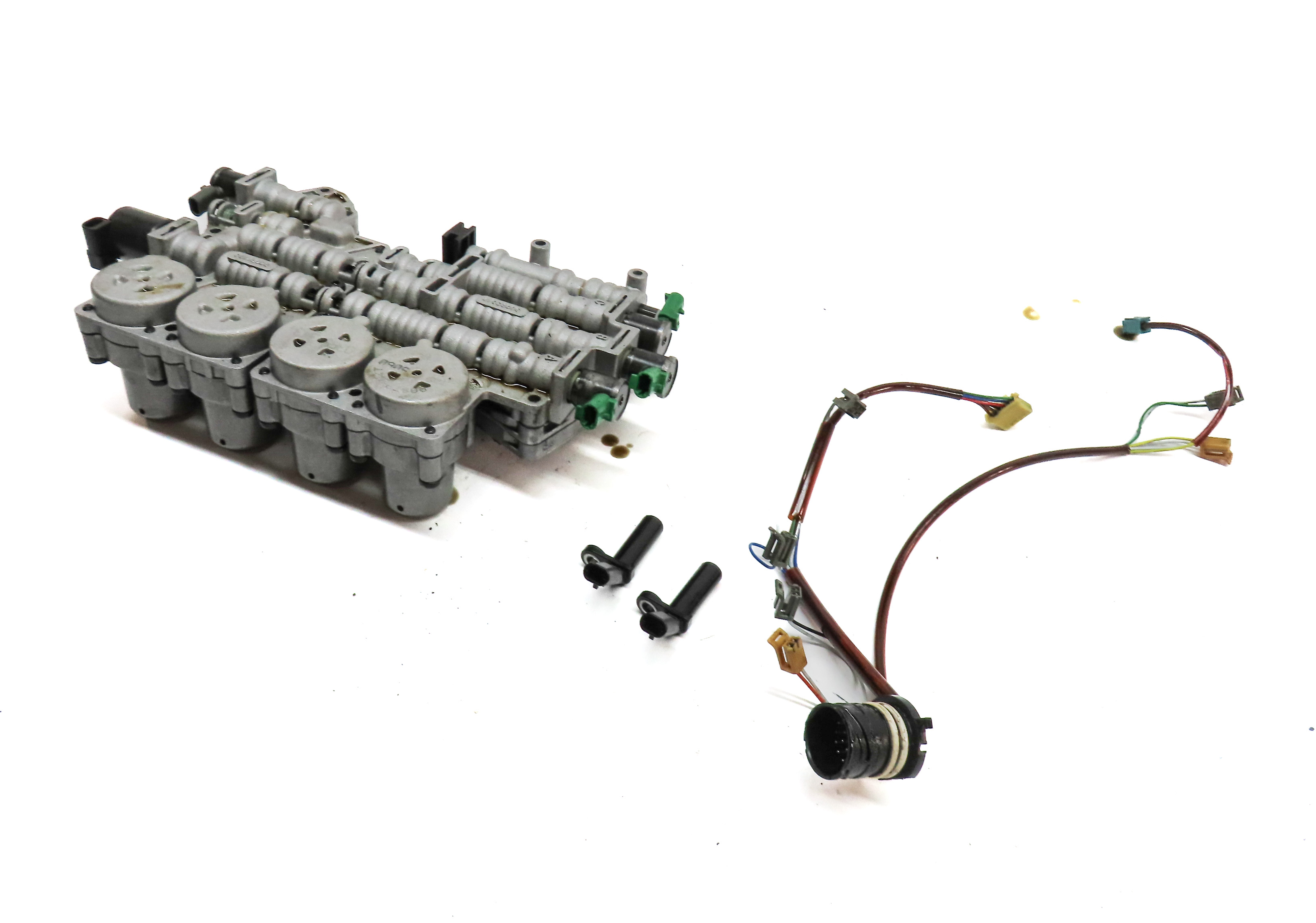 2003 BMW 325Xi (E46) AWD Xi A5S AUTOMATIC TRANSMISSION VALVE BODY — exact item pictured